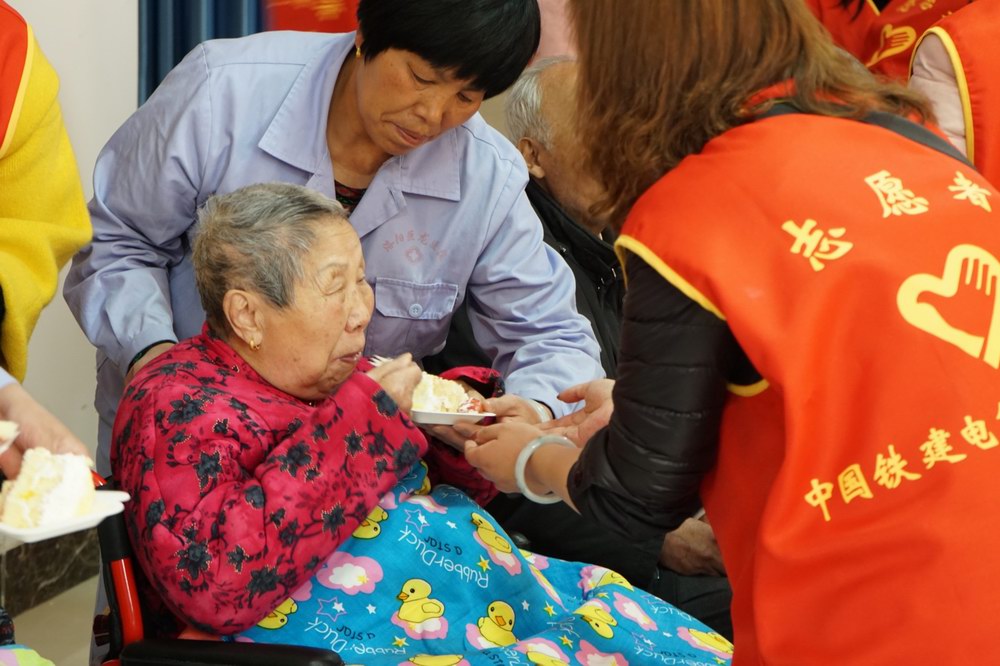 如何使洛阳敬老院老人睡眠更好