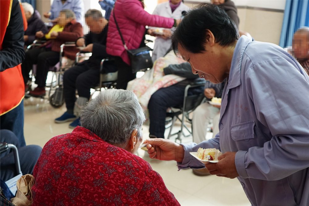 告诉咱爸妈“老来瘦”不一定是对的