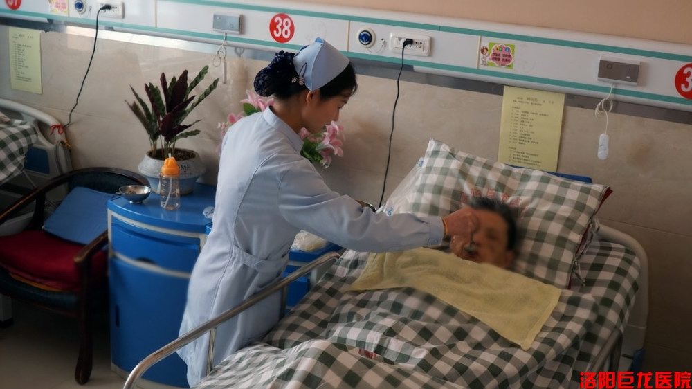 如何照顾卧床老人